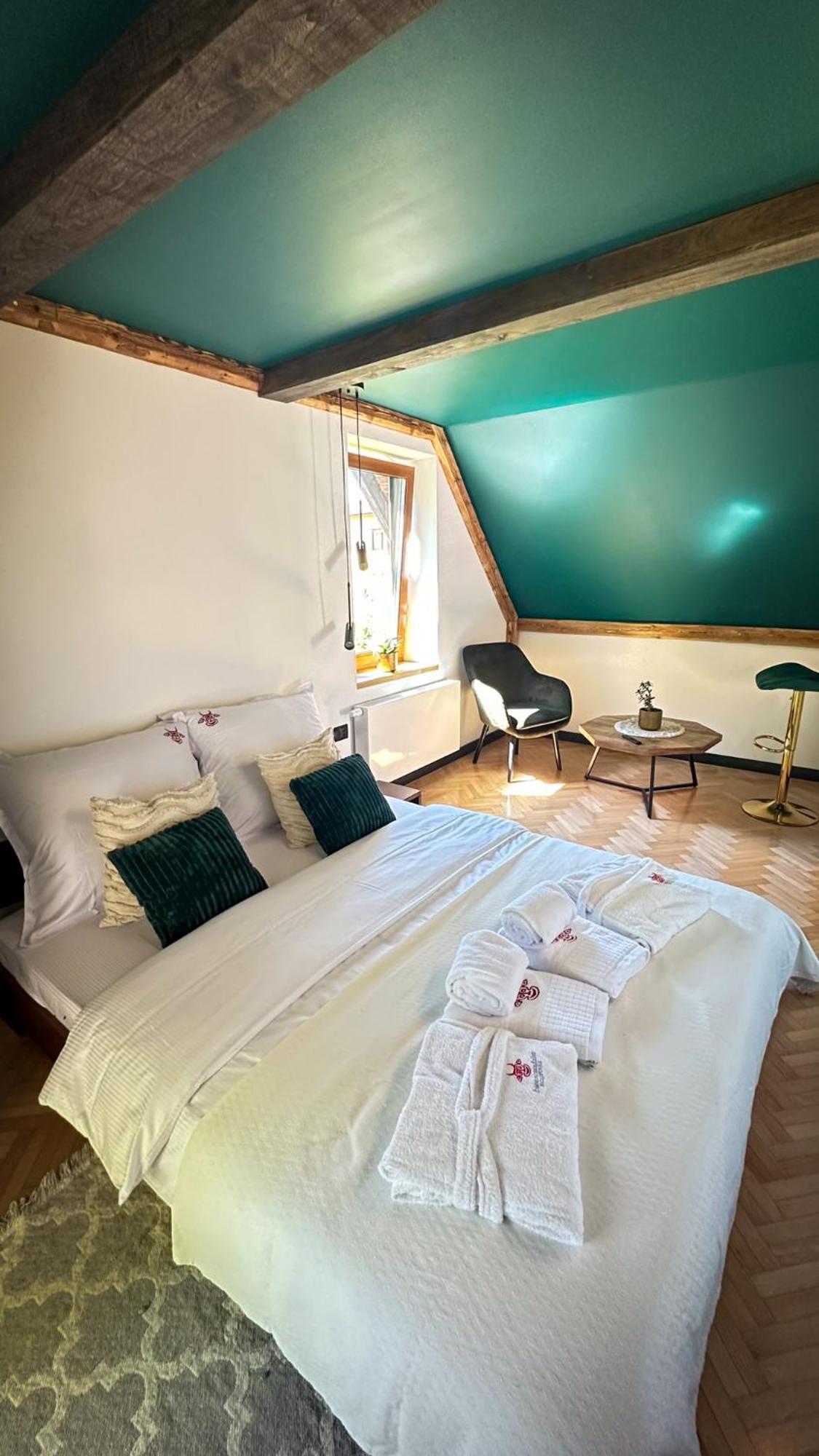 Villa Uroczysko Lesko Esterno foto
